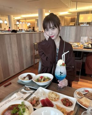 Umeyama Cocona Instagram - 熱海デート？

#熱海#熱海観光#温泉#夜景