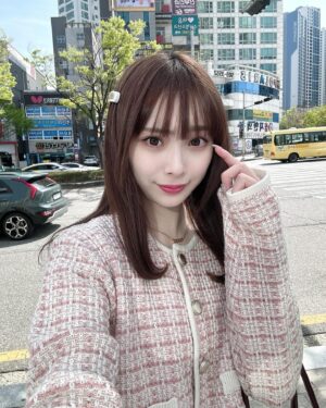 Umeyama Cocona Instagram - 韓国また行きたい…🌸

#韓国#旅行#釜山#한국#한국여행#부산#벚꽃