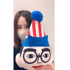 Uru Instagram - 大阪公演が終わりました

衣装を前後ろ逆に着てしまうという大失態をおかしてしまい、本当にごめんなさい、、袖で着替えさせてもらった時手拍子で待っていてくださった大阪のみなさん、とっても優しかった、、、
嬉しかったです
たくさんの拍手と声援、本当にありがとうございました！
#contrasttour