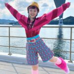 Utaha Instagram - . 先日「土曜はナニする！？」にて山之内すずちゃんとロケで愛媛県に行かせてもらいました😸💖 ずっとお話ししたかったので 仲良くなれて嬉しかったʕ•ᴥ•ʔ⁎⁺˳✧༚ また素敵な場所に遊びに行こうねっ！！ hair： @_m.339 stylist： @hizuki__am2.00 hat @clever_cat_1 pants @tntntutu @pinkoijp