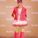 Utaha Instagram - . MaxMara Teddy TEN 🧸💖 マックスマーラーのアイコンでもある「テディベアコート」が10周年を迎えた記念イベントにてスペシャルライブをさせていただきました！ʕ•ᴥ•ʔ.｡.:*☆ LOVEな人たちにも会えた素敵な夜になりました🌃 hair: @_m.339 stylist: @hao_yoshienunoda @maxmara #MaxMara #MaxMaraTeddyTen #pr
