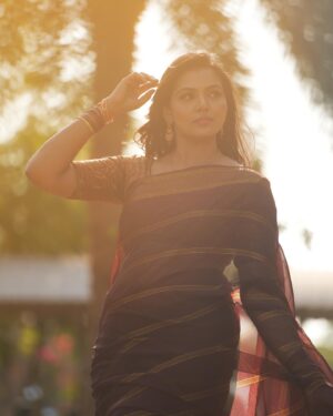 VJ Mounika Instagram - Nenu na Prapancham ❤️🌸

 Capture 📸 : @mano_graphy_ 💫