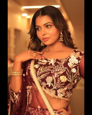 VJ Mounika Instagram - Glowing girl 💫🌸 

MUA : @honeylang_makeup_artist 💕 

Capture: @arunstudioclickz