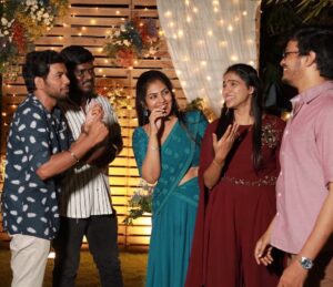 VJ Ezhilarasi Instagram - Mates♥️✨Throwback to one memorable birthday 15/09/2023 . Thanks to each one of u, for ur presence🙏
.
@parthasarathi_k_murugan u wer missed in these pictures😐