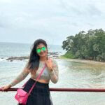 VJ Ezhilarasi Instagram - Blur pictures sometimes hold very good memories and this is one among them🫶🏻 #throwback trip to one of my most fav and beautiful place #andaman 😍 , Adhuvum last min plan are , best as always✨