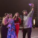 VJ Kalyani Instagram - Swipe>>> 💛 (DO NOT MISS THE LAST PIC‼️ Or may be the pics on the wholeee🙈) ... Yet an other massive show with stellars @sivakarthikeyan @sreeleela14 @actorsathish @iambababaskar Anantara'24 Thankyou for all the loveee DSU💛💛 Breaking the blues with @lithas_rentals 📸: @balaartphotography thankyou, loving the work! #host #collegeculturals #gratitude #sreeleela #sivakarthikeyan #actorsathish #bababaskar #fun #vjkalyani🎤
