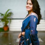 VJ Kalyani Instagram - Reflecting Chennai & its weather💛 Lemme know which one is your fav from the dump🤷‍♀️ ... 📸: @_storiesbyselvin & @selvin_dop ... #nomakeup #rainymrng #chennai #breezy #vjkalyani🎤