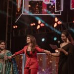 VJ Kalyani Instagram - Swipe>>> 💛 (DO NOT MISS THE LAST PIC‼️ Or may be the pics on the wholeee🙈) ... Yet an other massive show with stellars @sivakarthikeyan @sreeleela14 @actorsathish @iambababaskar Anantara'24 Thankyou for all the loveee DSU💛💛 Breaking the blues with @lithas_rentals 📸: @balaartphotography thankyou, loving the work! #host #collegeculturals #gratitude #sreeleela #sivakarthikeyan #actorsathish #bababaskar #fun #vjkalyani🎤