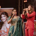 VJ Kalyani Instagram - Swipe>>> 💛 (DO NOT MISS THE LAST PIC‼️ Or may be the pics on the wholeee🙈) ... Yet an other massive show with stellars @sivakarthikeyan @sreeleela14 @actorsathish @iambababaskar Anantara'24 Thankyou for all the loveee DSU💛💛 Breaking the blues with @lithas_rentals 📸: @balaartphotography thankyou, loving the work! #host #collegeculturals #gratitude #sreeleela #sivakarthikeyan #actorsathish #bababaskar #fun #vjkalyani🎤