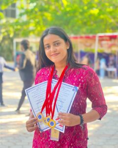 VJ Kalyani Instagram - A Balance that i am grateful for:) Kalyani with her meritorious medals for 4 Subjects😇 Doneee n dusted🫡