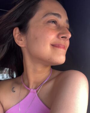 Vaani Sood Instagram - #softgirl 🌸 // Sunlo kya bole saanso ki hulchul 💗 #dump