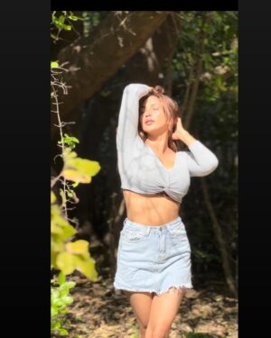 Vaibhavi Joshi Instagram - “Find your purpose and fling your life out to it. Find a way or make one. Try with all your might. Self-made or never made.”—Orison Swett Marden😇

#selfworth #selflove #selfcare #love #loveyourself #mentalhealth #motivation #positivevibes #healing #selfesteem #positivity #inspiration #mindset #selfconfidence #confidence #happiness #selfawareness #life #quotes #mindfulness #growth #gratitude #fashion #self #selfrespect #wellness #instagood #empowerment #believe #motivationalquotes 🌸🩷😘