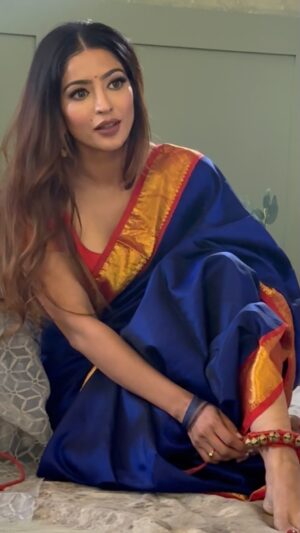 Vaibhavi Joshi Instagram - Take my hand, take my whole life too. For I can’t help falling in love with you ❤️ 

#reelvideo #reelsinstagram #reelitfeelit #reel #reeloftheday #indian #saree #pattusaree #silk #shoot #behindthescenes #actorslife #actress #expression #feeling #love #navratri #navratrispecial #bollywood #traditional #gujrati #girl #beauty  #bold #gliter #glow #goodvibes #goodmusic #tamil #tollywood