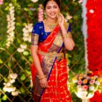 Vaishali Raj Instagram - ❤️ love for this saree & jewellery is 🫶🏻 . . . Jewellery by @emmadi_silver_jewellery Shot by @they_call_me_keshu #love #for #saree #neverending #red #blue #traditional #vibes #vaishaliraj #instagood