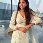 Vaishali Raj Instagram - The biggest adventure u can take is to live the life of ur #dreams Life is a #journey ❤️✌🏻 . . . #love #travel #peace #happyme #nomakeup