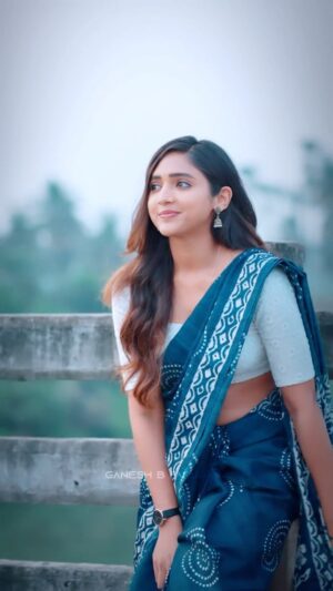 Vaishali Raj Instagram - Ee aanandamlo ❤️❤️