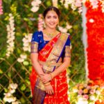 Vaishali Raj Instagram - ❤️ love for this saree & jewellery is 🫶🏻 . . . Jewellery by @emmadi_silver_jewellery Shot by @they_call_me_keshu #love #for #saree #neverending #red #blue #traditional #vibes #vaishaliraj #instagood