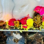 Vaishali Raj Instagram – My lil #ganesha 🫶🏻 is on next pic 😁 Ganapathi Bappa moriyaa may lord Ganesha bless you all with more #happiness #prosperity #health wishing everyone happy Ganesh Chathurthi