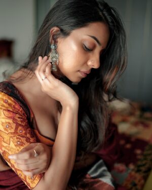 Vaishnavi Venugopal Instagram - Shot by : @l1mesoda 
Outfit : @assyadesigner