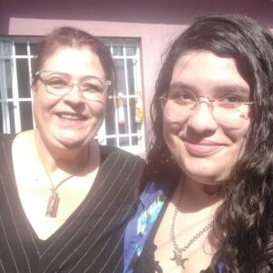 Valéria Sandalo Instagram - .
Mãe é mãe e filho é filho, variam-se os formatos. 
.
.
Feliz dia das mães!
.
.
#valériasândalo #valeriasandalo #valériasandalo #valeriasândalo 
#diadasmães #diadasmaes #mãedemenina #mãedeadolescente
#mãedalídia #mãeaos37 #amosermãe