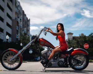 Valentina Feroz Instagram - Let’s go for a ride? 🏍️🔥

📸 @illite.fotos 
.
.
.
#friday #motorcycle #wwe #feroz #wrestling #valentinaferoz