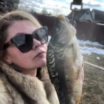 Valentina Mazunina Instagram – Клюём, до сих пор)) @dorofeza когда уже опять будем рыбу выгуливать??