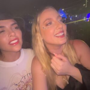 Valentina de Abreu Instagram - La noche de anoche 🤩🫶 

No puedo explicarles mi felicidad 🥹 fue tan hermoso todo 💕 

#wankabeats #valentinadeabreu #rawayana #vicentegarcia #ecuador #gye #festival