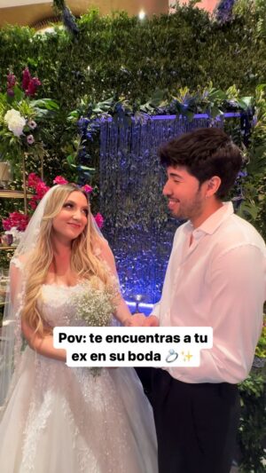 Valentina de Abreu Instagram - Hoy nos encontramos en mi boda 🤡😳 JAJAJAJA 🤣😂🤣 
El vestido del video es de @promoda.ec 👗