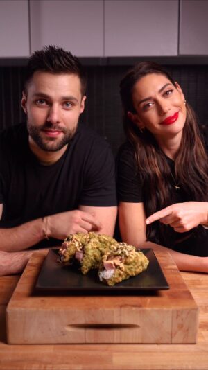 Valentine Thomas Instagram - This crunchy bluefin tuna tacos was fire 🔥 

We dipped the Nori sheet in tempura and crushed wasabi peas and fried it. Filled with charred maple-soy bluefin tuna and topped with a spicy mayo 😍

Eminem - Killer (Remix) ft. Jack Harlow, Cordae
