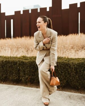 Valeria Bilello Instagram - Romantici a Milano 
*
*
*

#mfw