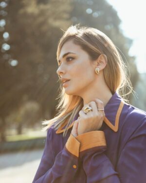 Valeria Bilello Instagram - Wild at heart a Milano @pianegonda.jewelry 

#PianegondaJewelry
#pianegondapureforms 
#adv