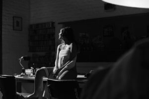 Valeria Emiliani Instagram - Bala perdida le pertenece a esta escena de Pálpito🫶🏽 fotos por el gran @luisoteroprada 

#BALAPERDIDA
#TheMarkedHeart 
#Palpito2