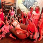 Valeria Ortega Instagram - #teambride 👰🏼‍♀️ Despedida de soltera 🥳🥳 Estuvo increíble Ahora muero lentamente 🥳😅 Son lo más @mrs_cata.sch.o @cata.gv @amparohernandezc @pau__mp @gloriarojascl @periodistar @aleherreradimter @melissasemonick @iasenjo @jesularraing @dimtercarolina