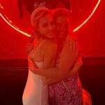 Valeria Ortega Instagram - #teambride 👰🏼‍♀️ Despedida de soltera 🥳🥳 Estuvo increíble Ahora muero lentamente 🥳😅 Son lo más @mrs_cata.sch.o @cata.gv @amparohernandezc @pau__mp @gloriarojascl @periodistar @aleherreradimter @melissasemonick @iasenjo @jesularraing @dimtercarolina