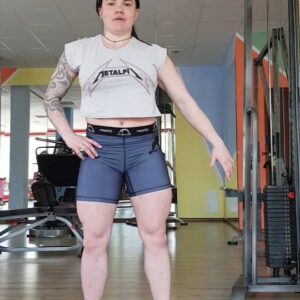 Valeriya Bukina Instagram - Просто кайфуй 💪#ноги #wellness #bodybuilding #motivation #fitness #trening