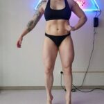 Valeriya Bukina Instagram - Пора учиться позировать 🙂#motivation #wellness #bodybuilding #бодибилдинг #фитнес