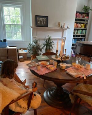 Vanessa Carlton Instagram - I AM NEVER MOVING AGAIN AND HAVE AGED 31 ADDITIONAL YEARS IN ONE YEAR.