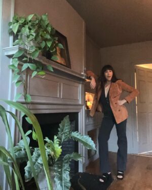 Vanessa Carlton Instagram - I've been wearing @freepeople for 20 years now. How is that possible? I have no plans on stopping. I literally can walk from a school pick up, to a restaurant, to the stage if I'm wearing FP. In fact, I'm wearing a Free People outfit for every show on this Stevie Nicks tour! #FreePeoplePartner