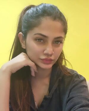 Vanessa Cruez Instagram - Hehehe... Its crazy how a filter can make you look good even when you are messed up🤣🤣..

#vanessacruez #vanessa #filter #hairstyle #ponytail #happiness #instapic #insta #instadaily #instamood #instafashion #instagood #longhair #messy #messyhairdontcare #beyourself #lifeisgood #pose #request #simple #love #random #modern #instaphoto #spreadlove #spreadjoy #nofilter #candid #simplicity