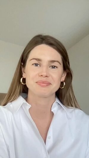 Vanessa Hessler Instagram - Hi everyone! Let’s step forward to drive positive social impact on #Blisser. You can request a personal video from me for fashion tips, holiday greetings or a simple hello! 
Proceeds for each video will be donated to @nokidhungry 
Link in bio