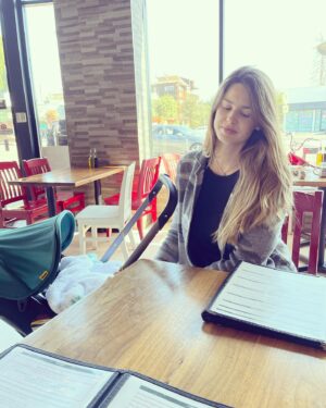 Vanessa Hessler Instagram - Baby’s first outing 🌏