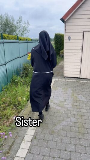 Vanessa van Cartier Instagram - Sister? Sister! What did you do?
#sister #entertainment #hey #fun #laugh #joke #comedy #over40 #style #explore #justforfun #fypシ #marco