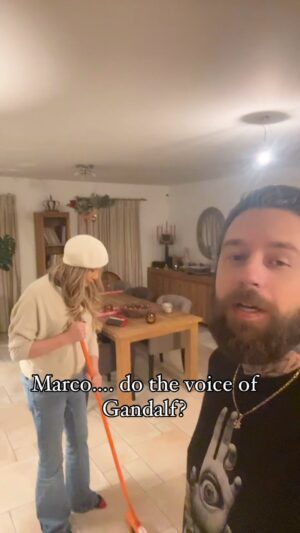 Vanessa van Cartier Instagram - #gandalf #marco #comedy #entertainment #laugh #voice #deepvoice #scream #funny #youshallnotpass #explore #viral