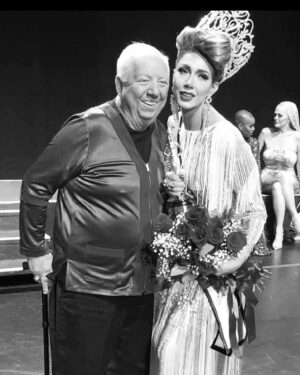 Vanessa van Cartier Instagram - I am honored and humbled to have won Miss Continental in 2019, the most prestigious pageant in the world for the art of drag🏆✨
I am also incredibly proud to be the first European to ever win Miss Continental in Chicago, and to top it off, I am the first Continental to also win Drag Race! 🎉🌈 
Thank you universe for granting me this amazing opportunity. It is truly a dream when i think about it and I am so proud to be able to inspire European queens to follow in my footsteps. 💃🌍

Now, I cannot contain my excitement for what's to come. I cannot wait to introduce the USA to the incredible talent and creativity that our amazing contestants will bring to Nationals in Chicago for Miss Continental! Get ready to be blown away! @miss_stephany_from_belgium @thecountess.official  @queenhoffman!!! One word!PROUD!!!!
"You girls bring so much love and respect to the art of drag and pageantry, and it fills my heart with happiness." 💖🌈 

Thank you so much…
Love you all! 
Vanessa van Cartier💫

#MissContinental #dragrace #queen #queenofthenorth #ProudWinner #Inspiration #EuropeanQueens #DragRaceChampion #ChicagoBound #dragartistry
