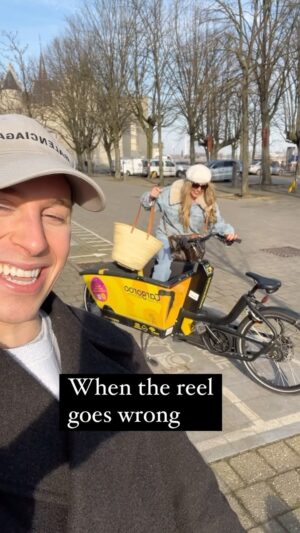 Vanessa van Cartier Instagram - #bike #funny #blooper #marco #laugh #nojoke #bicicleta #ride #city #comedy #funnyreels #explore #fyyyyyyyyyyyyyyyyyyyyyyyyyyyyyyyyyyyyyyyyyyyyyyyyyyyyyyyyyyyyyyyyyyyyyyyyyyyyyyyyyyyyyyyyyyyyyyyyy