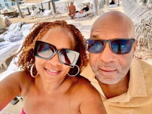 Vanessa Bell Calloway Instagram - Happy Valentine’s on the beach with my Ride or Die @bowcal But as @starjonesesq says “Why we gotta die” lol 😂 you’re my #BFF, my #babydaddy #theloveofmylife So happy to be on the beach with you chillin this #valentines day!! May God continue to bless us and our family @ashcaliway @allyycali @zprince.co and everyone else!!!💕💕💕