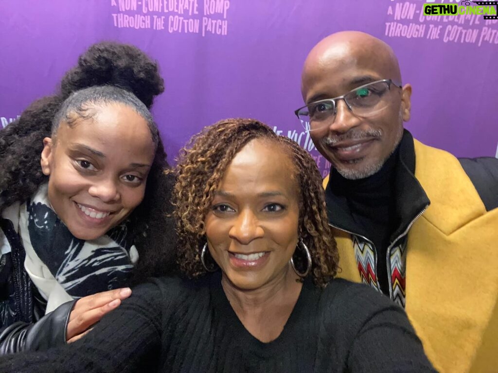 Vanessa Bell Calloway Instagram - More fun @purliebway thanks to all that came to see us do our thang! @shanolahampton @rosecathpink @robinthede @tamaratgreg @jeniferlewisforreal @nicolegaliciaa_