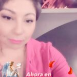 Vanessa Daroch Instagram - Mi outfit en el programa… nada menos que de @outletbynina Amooooo🥰🥰❤️❤️❤️mis zapatos @bohemechile ❤️❤️❤️❤️❤️🙌