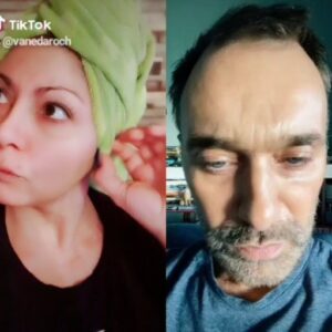 Vanessa Daroch Instagram - I'm bored jajajajjajajaja @jordicastell Love You 🥰💞😇🙌🕉️