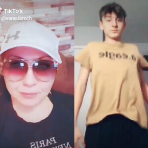 Vanessa Daroch Instagram - Un poquito de humor para ustedes mis amores en Cuarentena....y si...tengo Tik tok 🥰🤣💞
